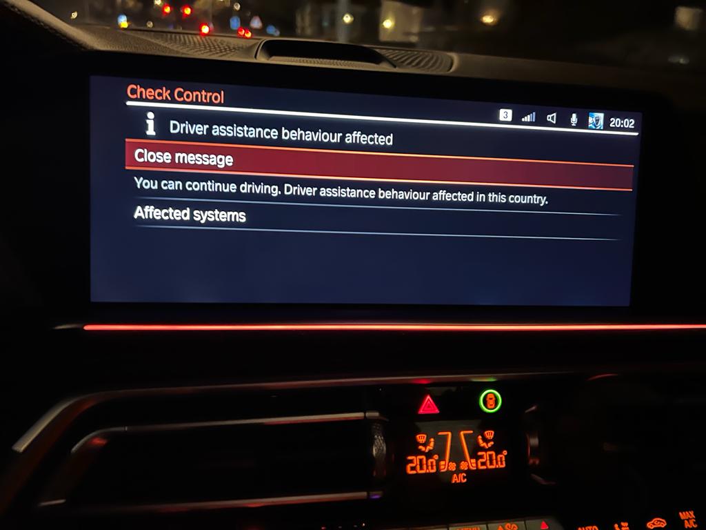 Desativar o código de falha do sistema de chamada de emergência SOS da BMW – Série F/G
