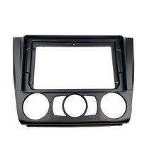 09BM06 – Frente Adaptadora Rádio 9” para BMW Série 1 (2004+)
