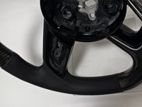 Volante Carbon Audi RS / S-Line B9 para A3 S3 8V A4 S4 B9 A5 S5 B9 (Sem Airbag e Sem Botões)