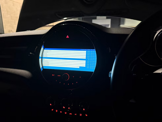 MINI iDrive Update + Apple CarPlay Fullscreen