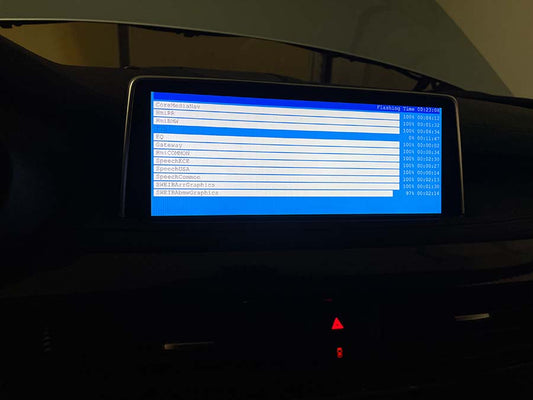 BMW iDrive Firmware Upgrade + Apple CarPlay Fullscreen